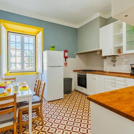 A Casa Amarela De Sintraアパートメント エクステリア 写真
