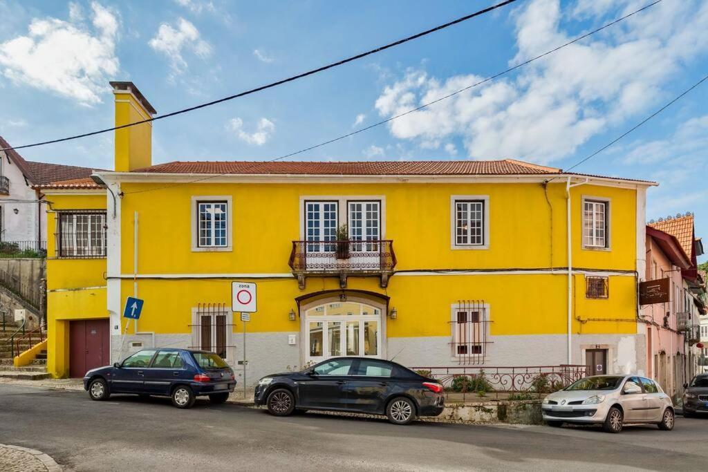 A Casa Amarela De Sintraアパートメント エクステリア 写真