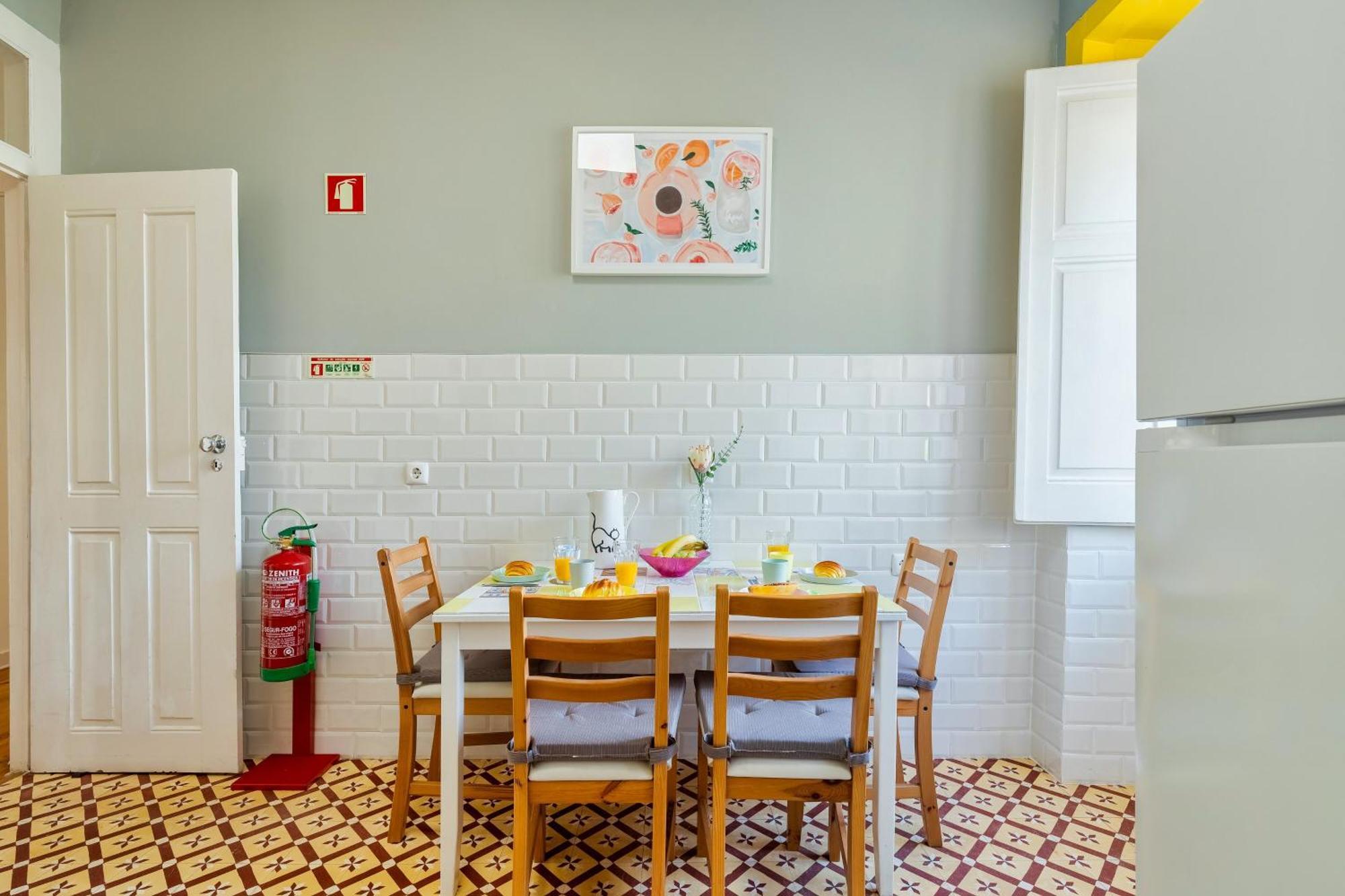 A Casa Amarela De Sintraアパートメント エクステリア 写真
